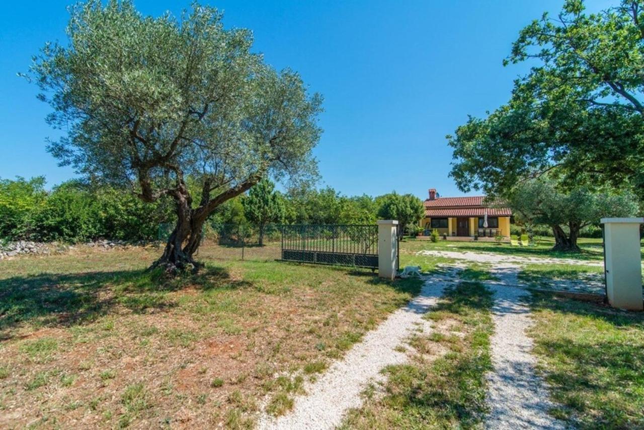 Holiday House Val Vidal Rovinj Bagian luar foto