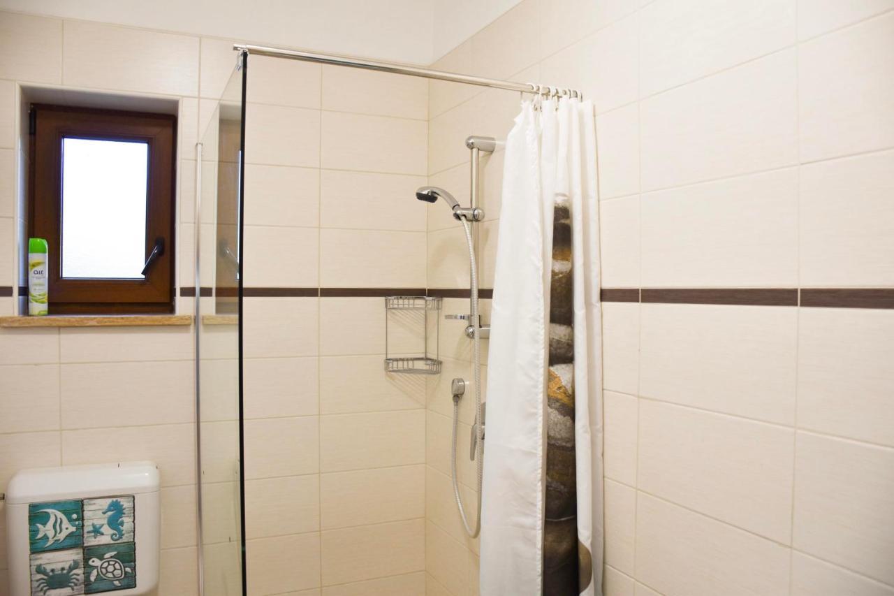 Holiday House Val Vidal Rovinj Bagian luar foto